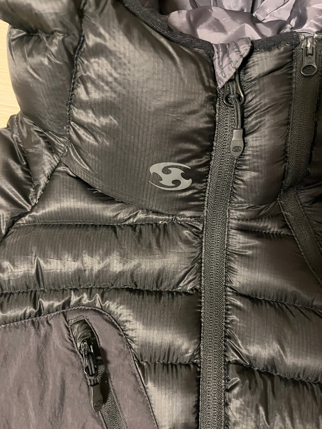 산산기어 푸퍼 자켓 24fw 2사이즈 상품이미지3