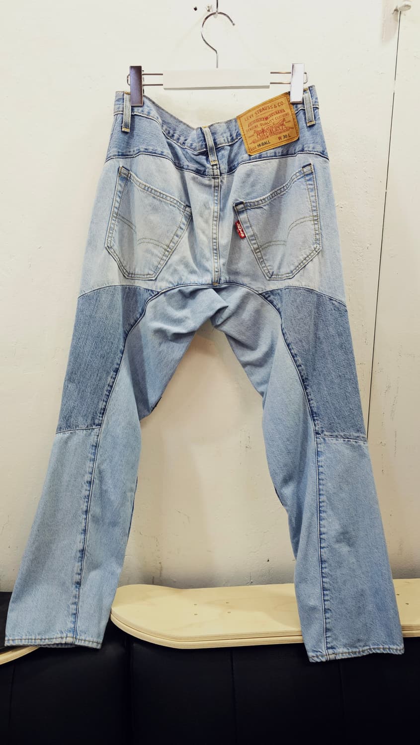 리바이스 프리미엄 절개 데님 팬츠 상품이미지4