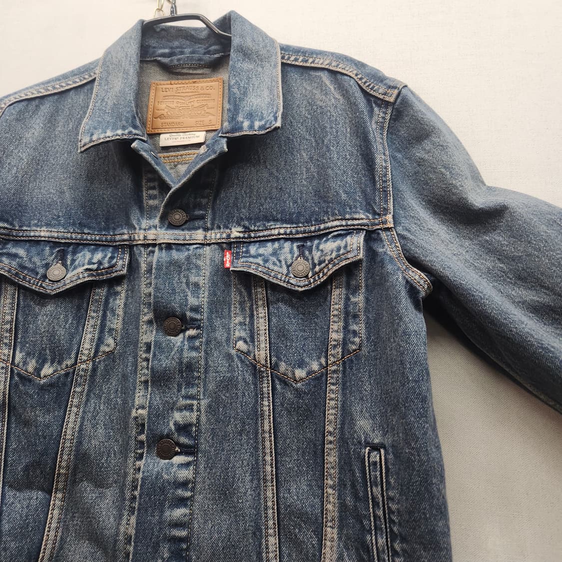 리바이스 프리미엄 트러커 데님자켓 S(M~L) 남여공용 상품이미지3