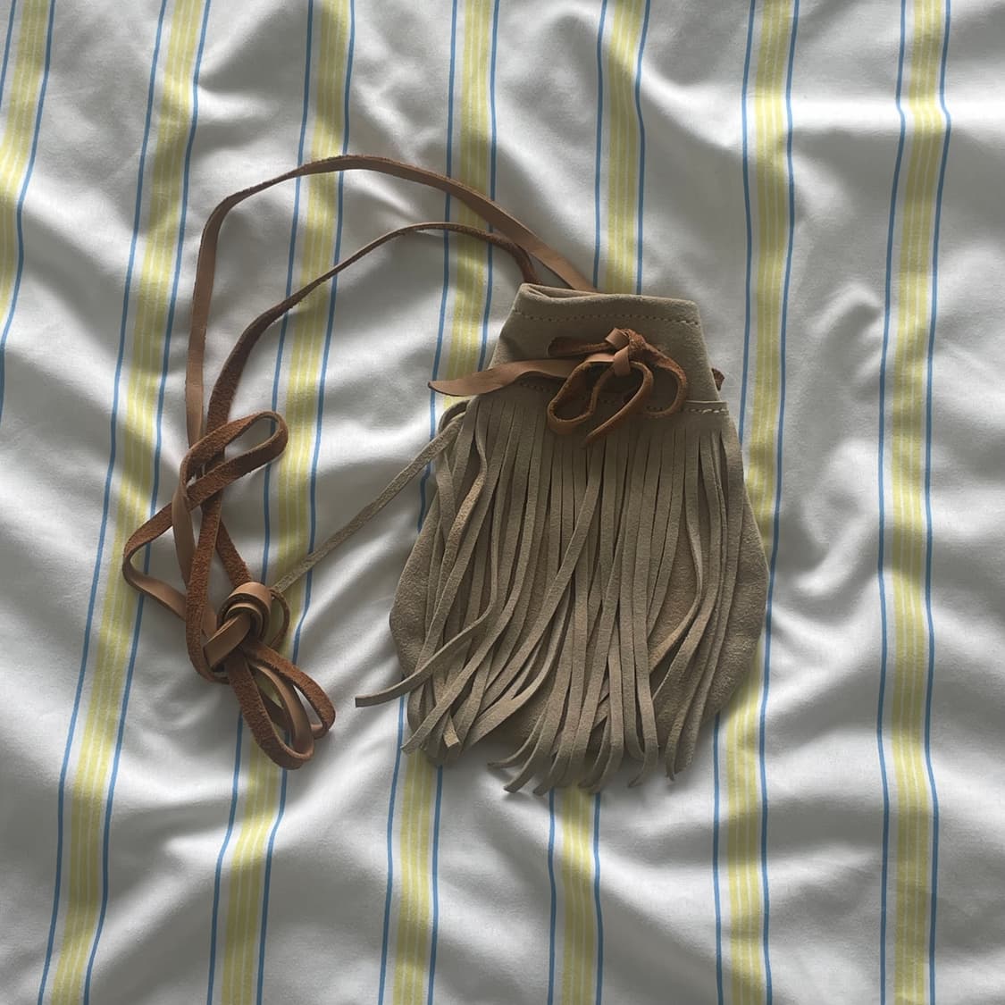 리얼가죽 스웨이드 태슬 미니백 상품이미지1