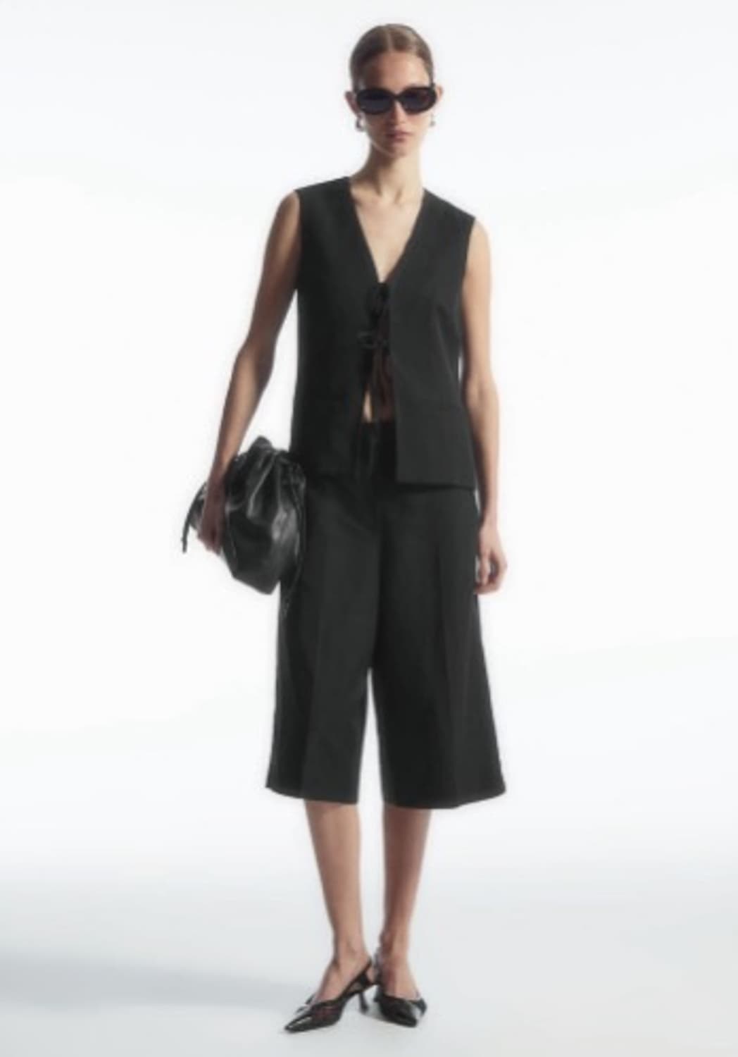 COS 테일러드 니렝스 쇼츠 상품이미지1