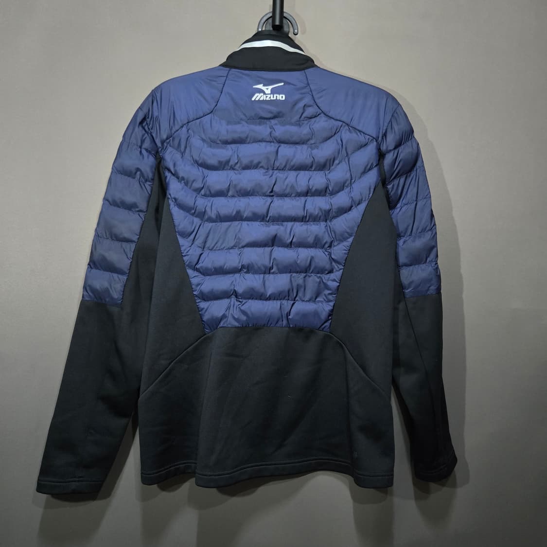 미즈노 MIZUNO 경량패딩 자켓 네이비/블랙 상품이미지4