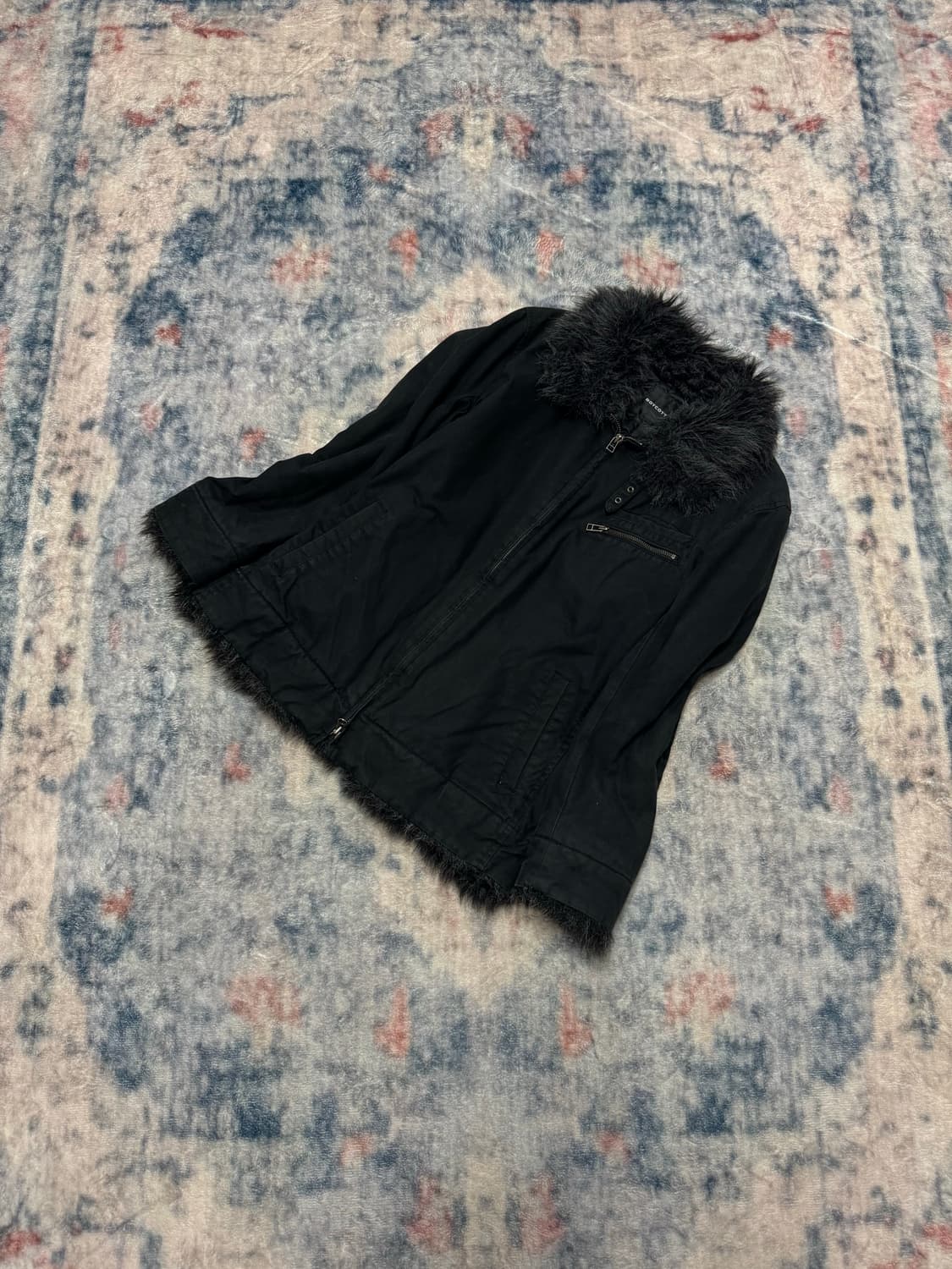 Boycott crow fur trimming jacket 상품이미지1