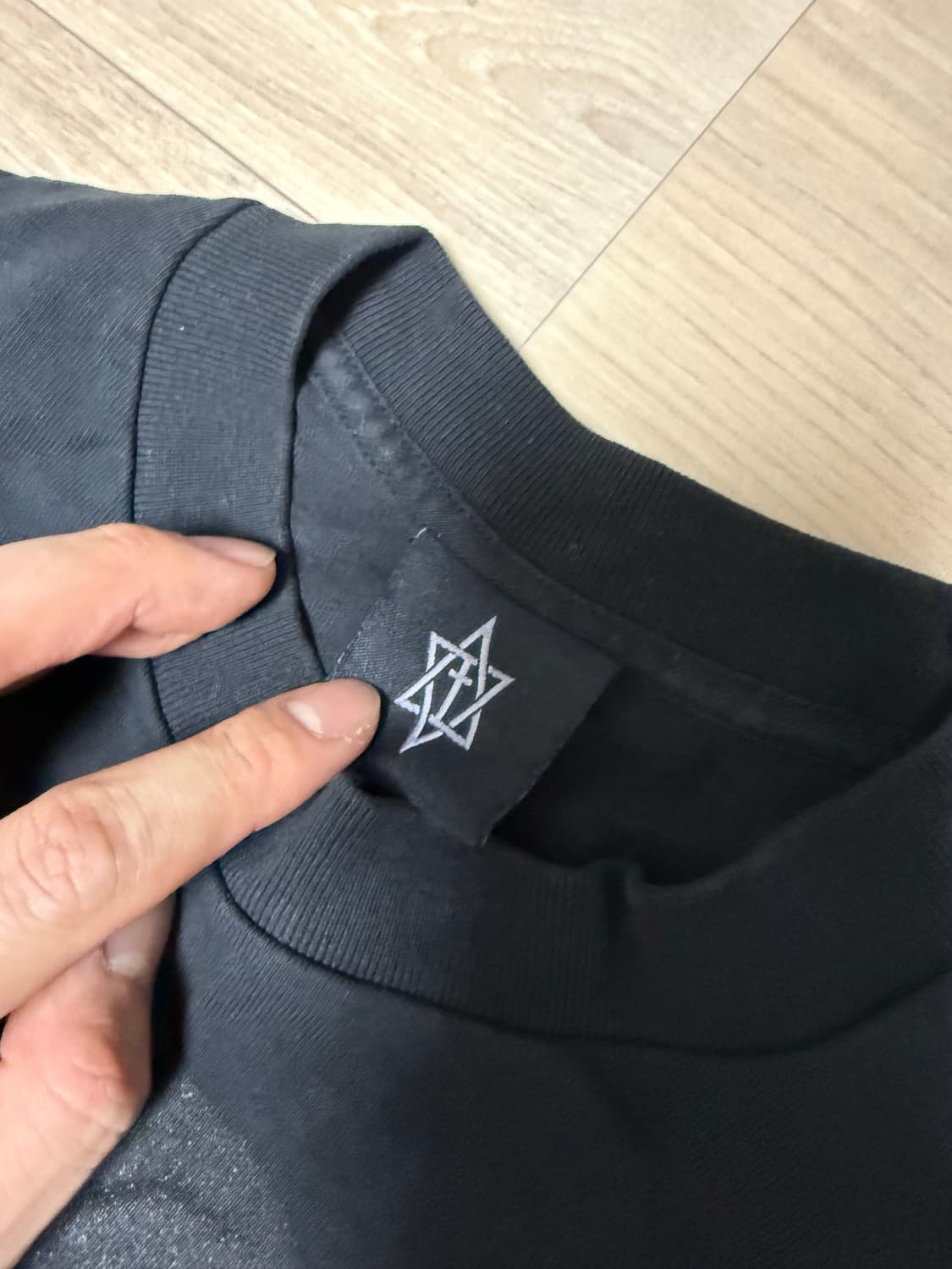 칸예 돈다2 롱슬리브 Small 상품이미지3