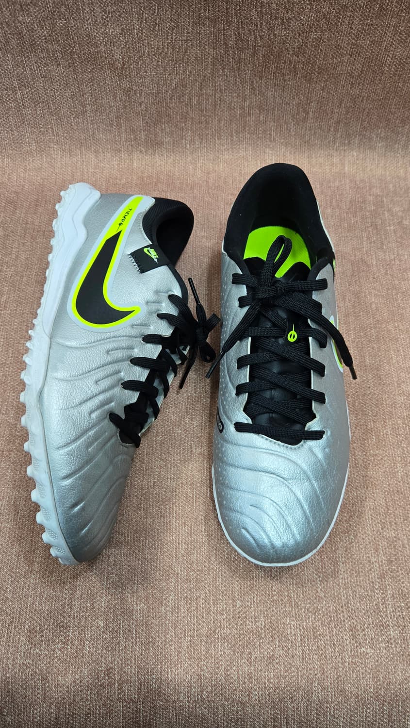 나이키 260mm- 인조잔디용 남자 풋살화 티엠포 레전드 10 실버 상품이미지1