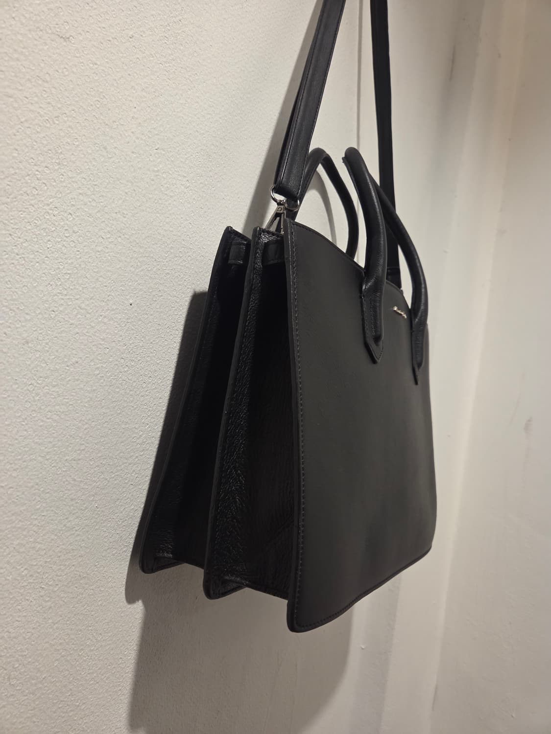 마시모두띠  블랙 소가죽 토트백  상품이미지4