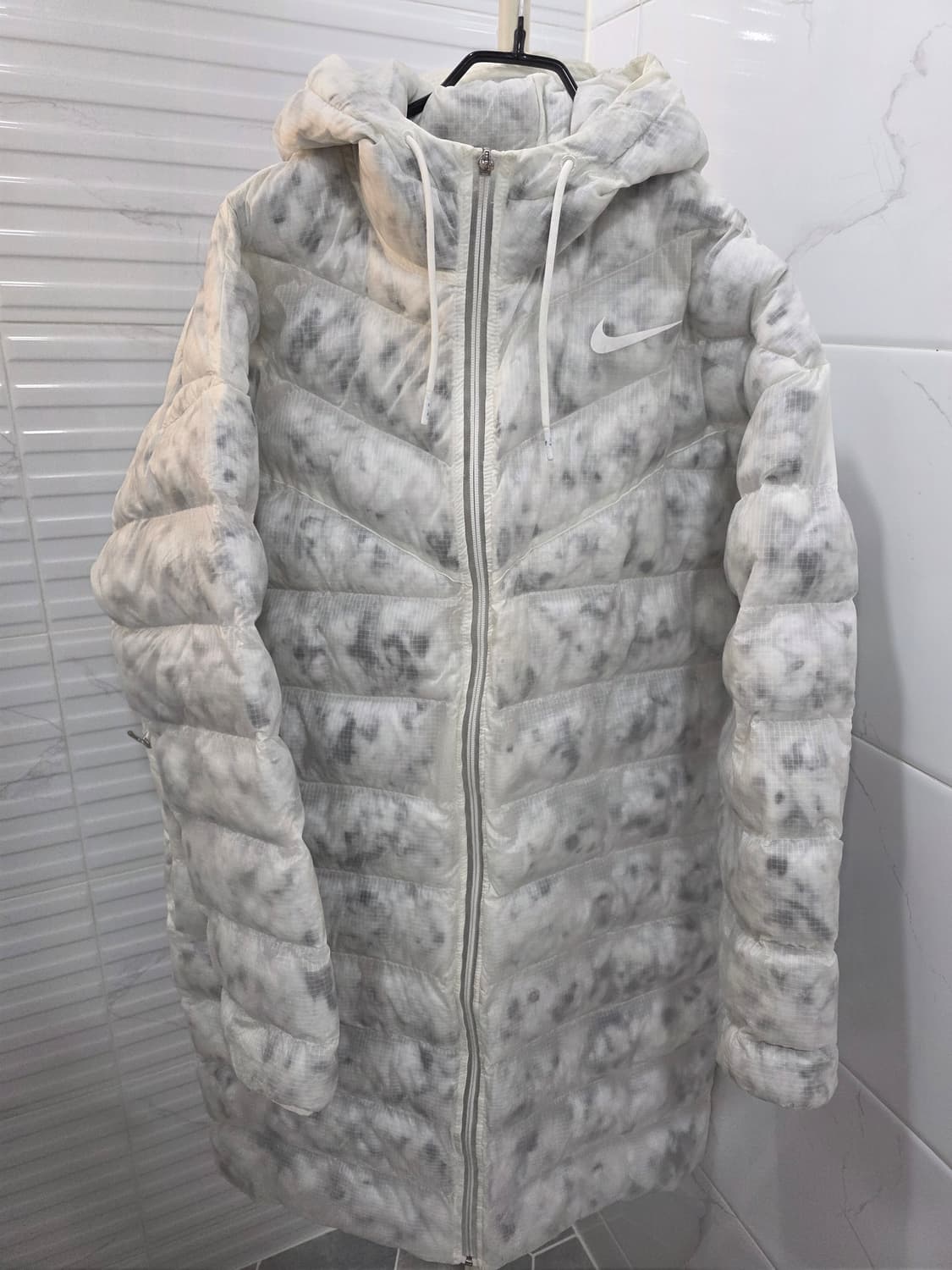 나이키 마블 에코다운 합성 필파카XL경량패딩 화이트 상품이미지1