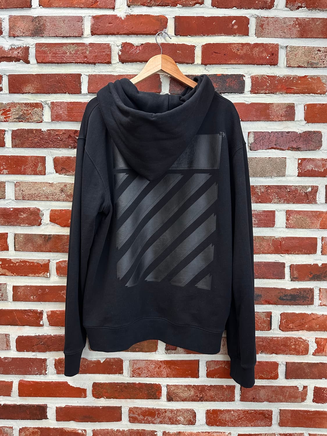 (XL)오프화이트 22SS 디아그 탭 오버후드 블랙 상품이미지3