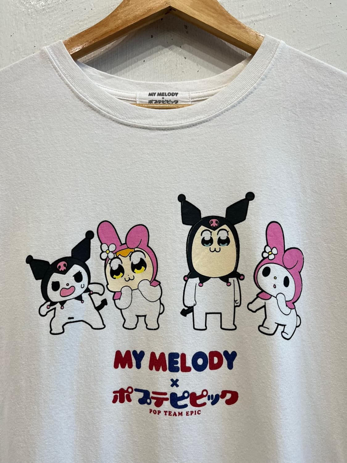 마이멜로디x쿠로미 반팔 티셔츠 상품이미지2