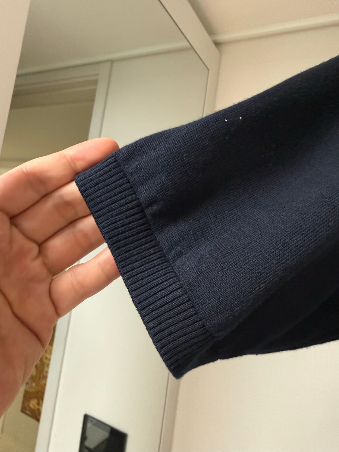 [2]헤릴 캐시미어 하프 집업 반팔 카라 네이비 상품이미지3