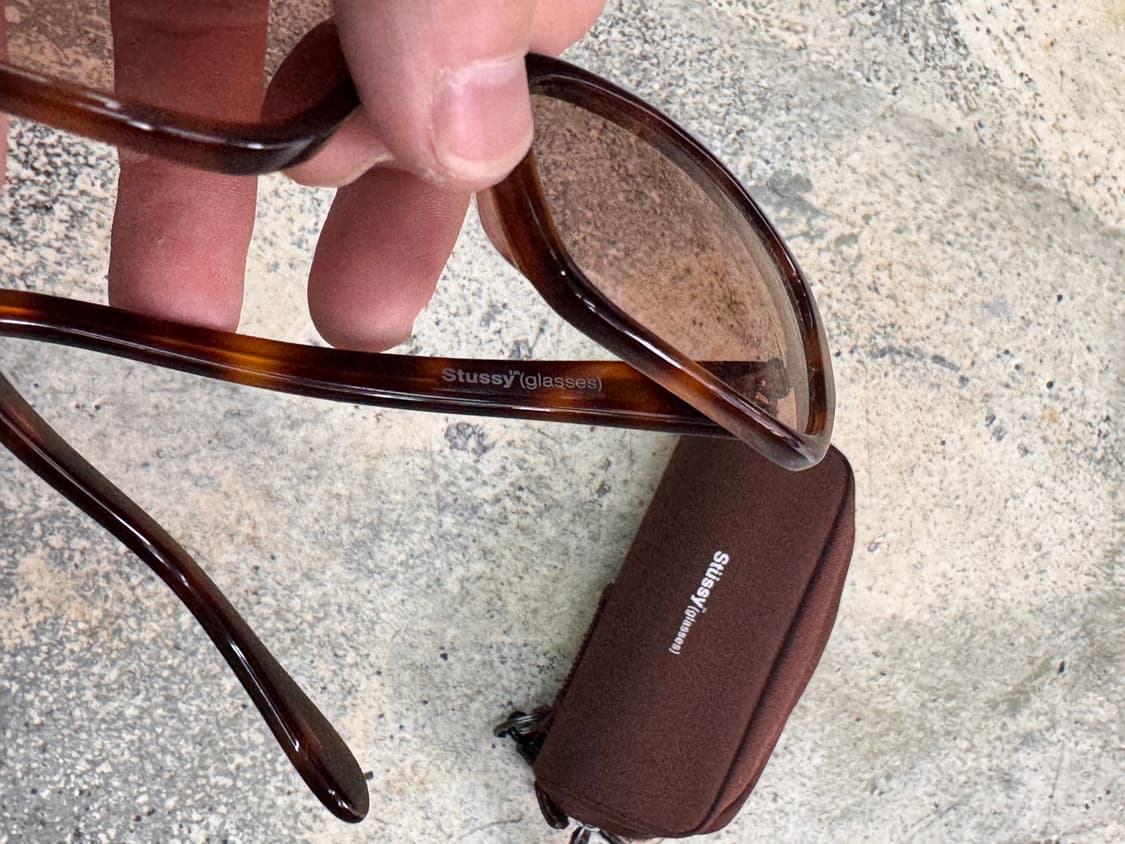 stussy brian 브라이언  선글라스 무늬 보관함 포함 상품이미지5