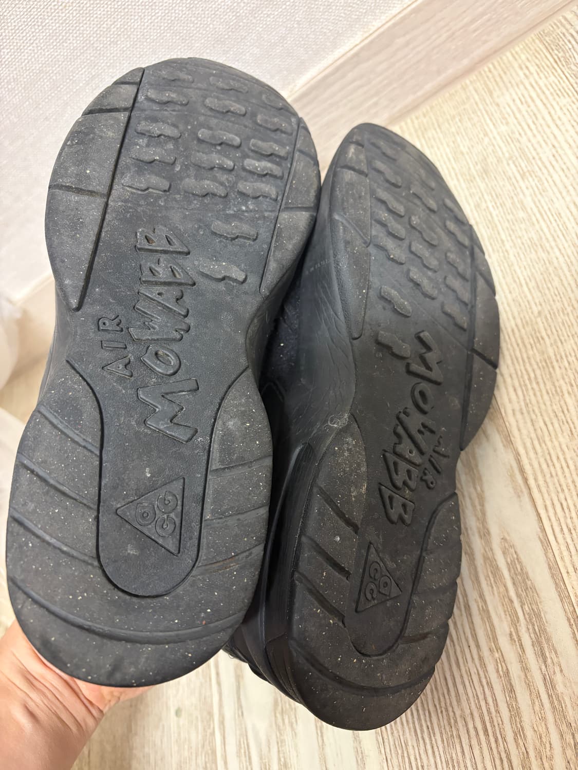 나이키 x 꼼데가르송 옴므 플러스 에어 모와브 블랙 285 상품이미지4