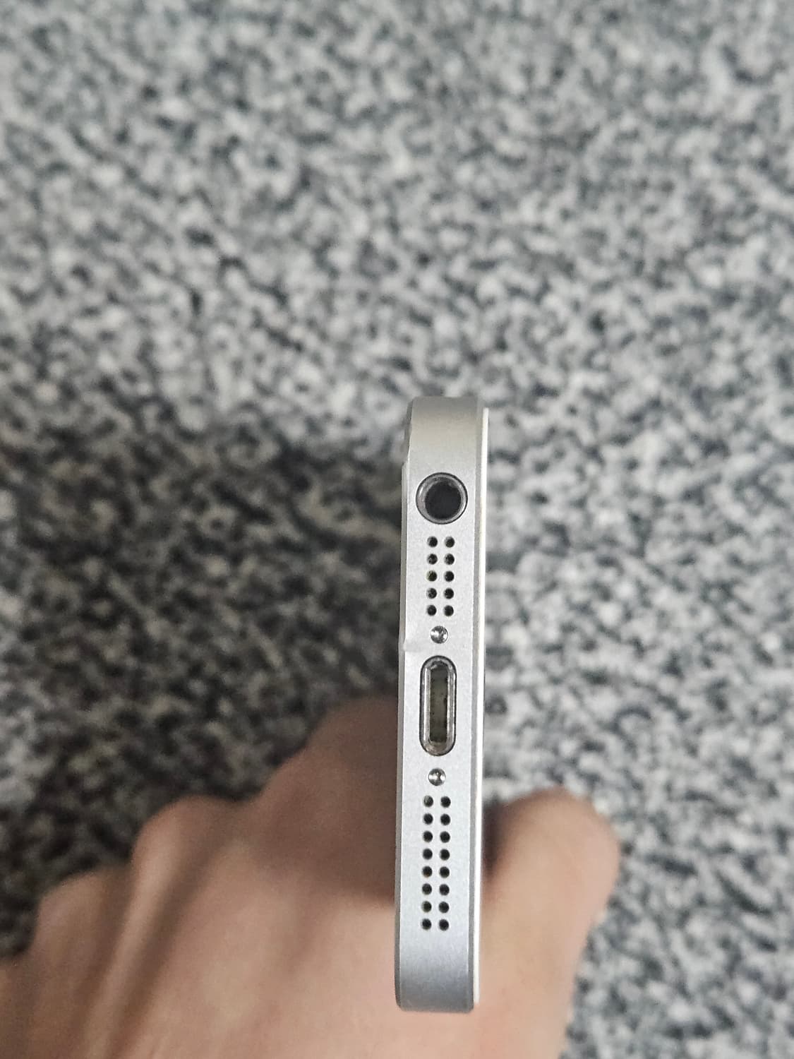 아이폰 se1 실버 16gb 배터리 79% 상품이미지6