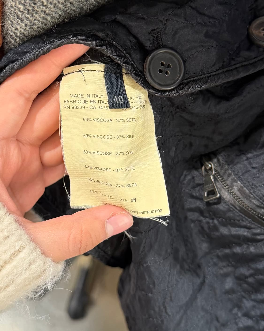 프라다 블랙 실크 버튼 자켓 상품이미지8