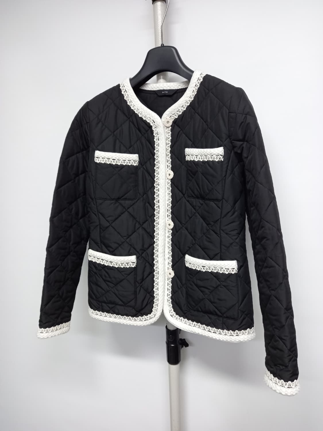 샤틴 춘추동 퀄팅 누빔 경량패딩 55.44 상품이미지3