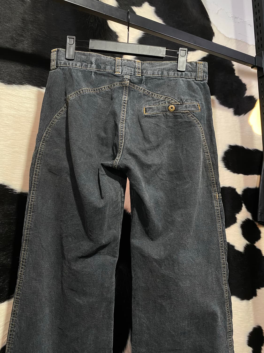 Slang 백 절개 디테일 로우라이즈 팬츠 상품이미지7