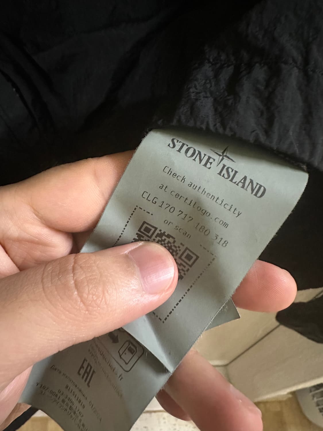 스톤아일랜드 24FW 나일론 메탈 오버셔츠 바람막이 M 상품이미지3