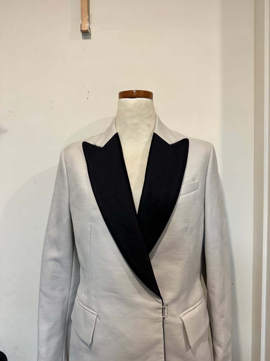 3.1필립림 Contrast Peak Tuxedo Blazer 상품이미지5
