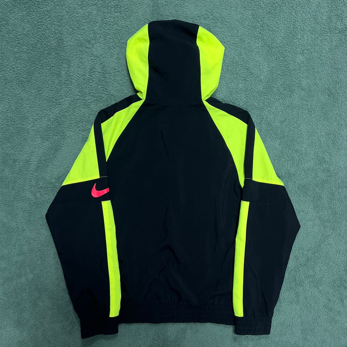 나이키 머큐리얼 형광 바람막이 상품이미지2