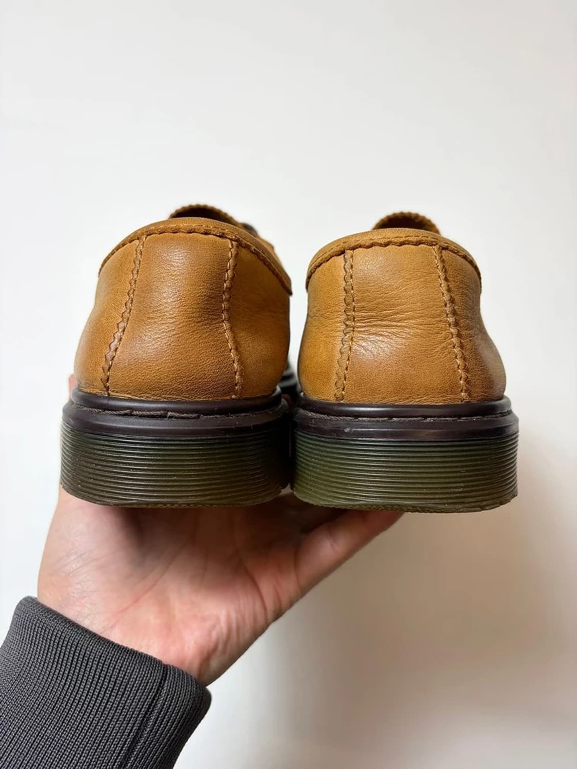 닥터마틴 17AW 단테 6홀 스니커즈 Q1506 상품이미지5