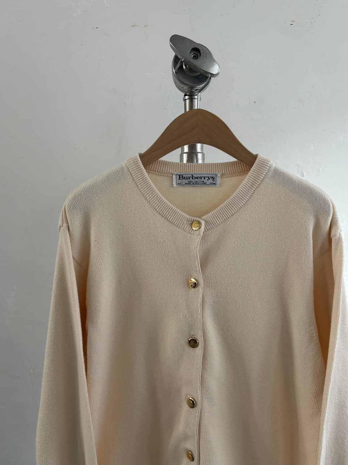 Burberry 버버리 아이보리 금장 가디건 상품이미지2