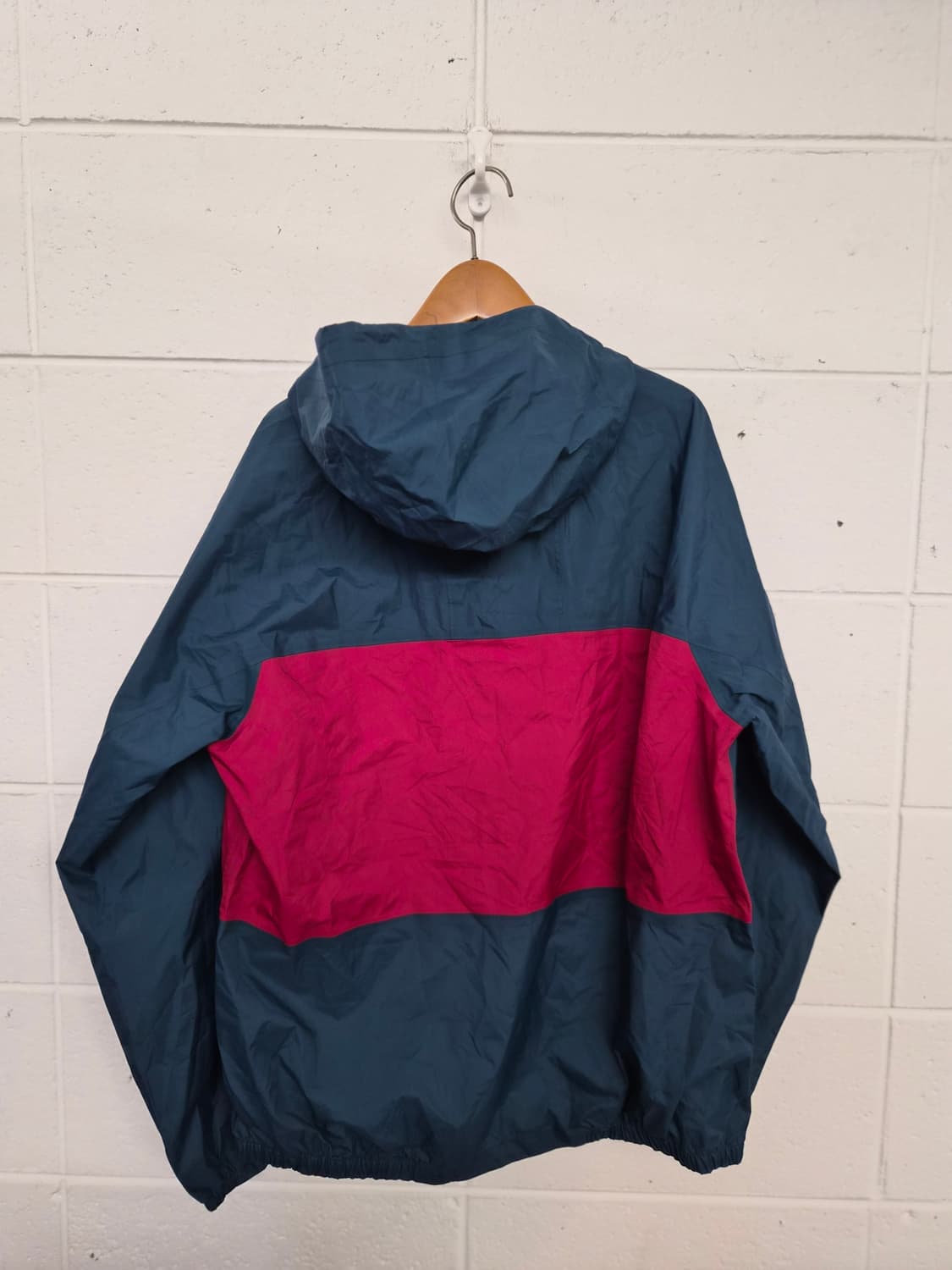 해외 S) 나이키 ACG 패커블 바람막이 팝니다 상품이미지2