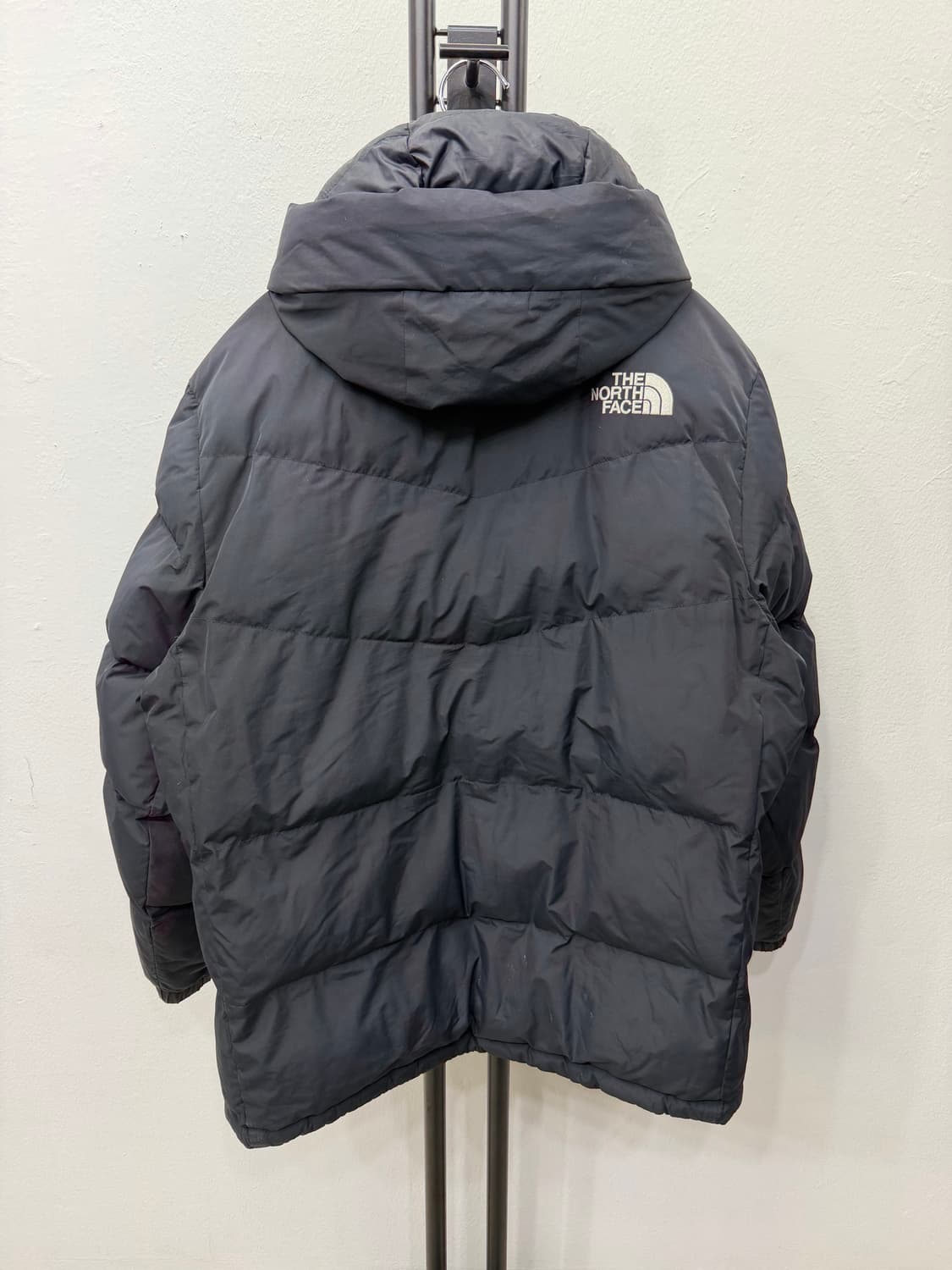 정품) 노스페이스 남성 블랙 온볼 패딩 L 상품이미지3