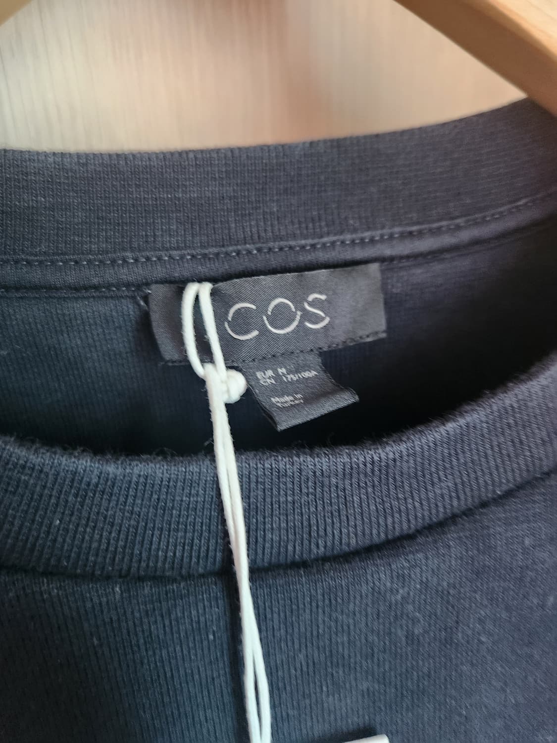 COS 컬러블록 긴팔티셔츠 상품이미지3