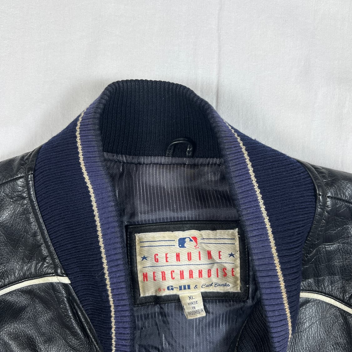 90‘s MLB ny양키즈 팀 로고 가죽 레더 자켓 상품이미지8