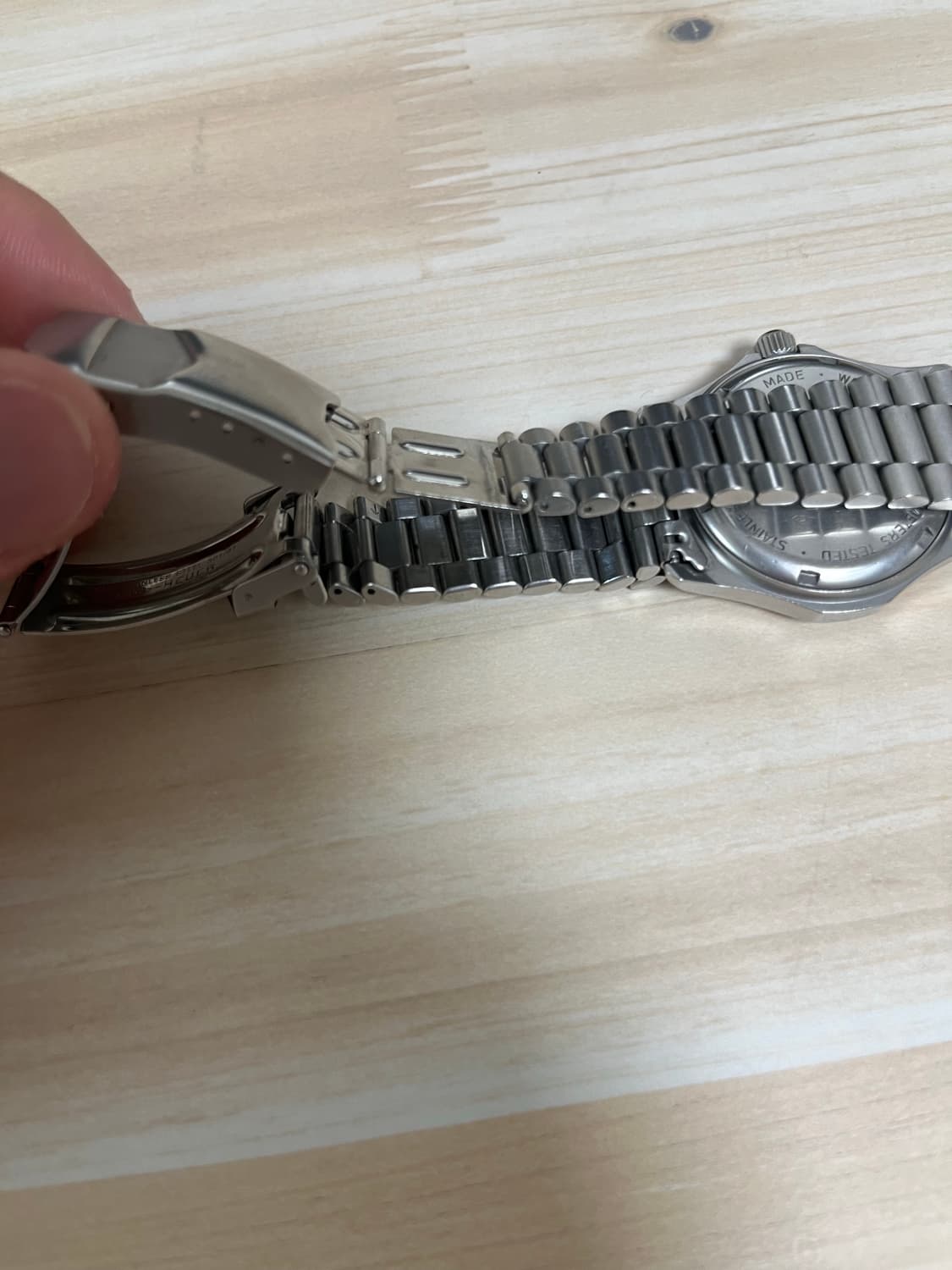 태그호이어 프로페셔널 쿼츠 상품이미지4