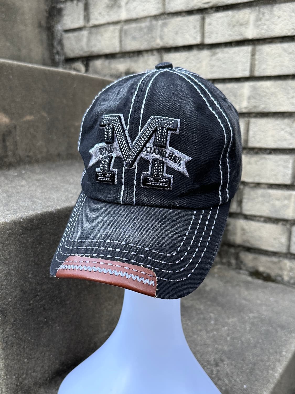 Vintage leather detail gray washing cap  상품이미지1