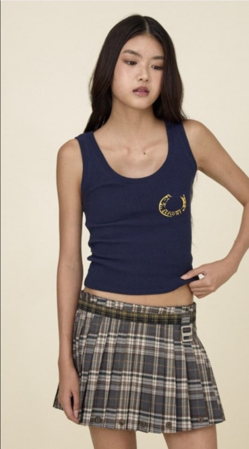 새상품) 글로니 슬리브리스 고윤정 민소매 상품이미지1