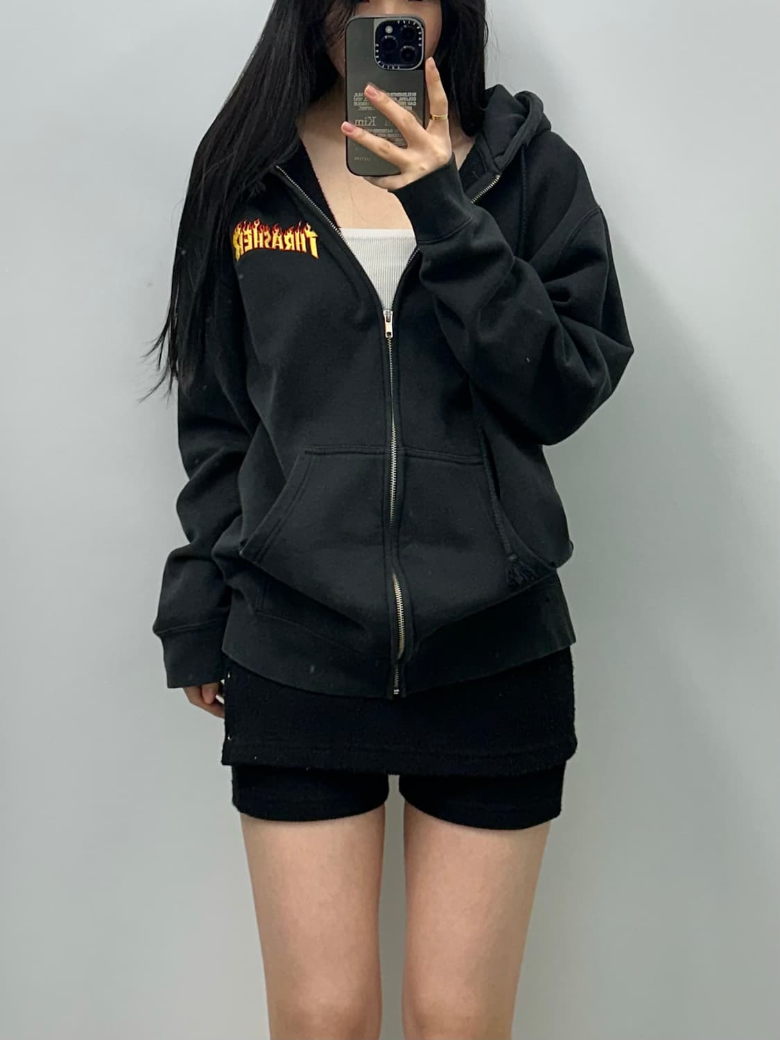 트레셔 불꽃로고 블랙 후드집업 상품이미지1