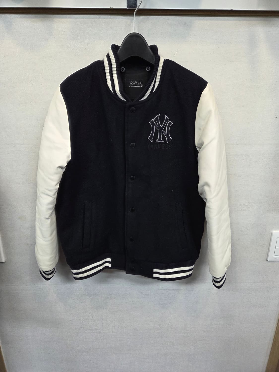 엠엘비 뉴욕양키즈 울 레더 패딩 바시티자켓 85 상품이미지1