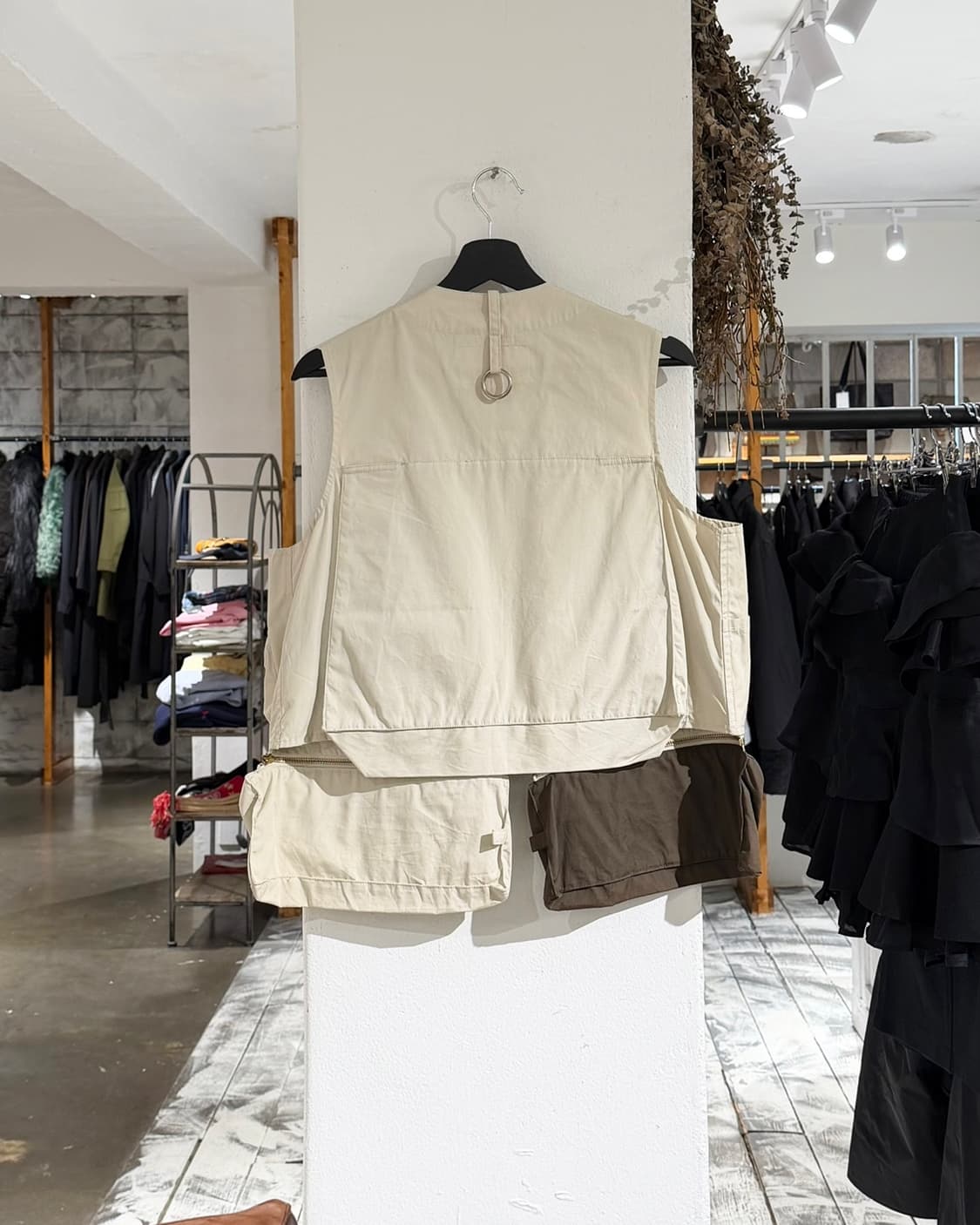 마운틴 리서치 라이트베이지 멀티포켓 피싱 베스트 상품이미지6