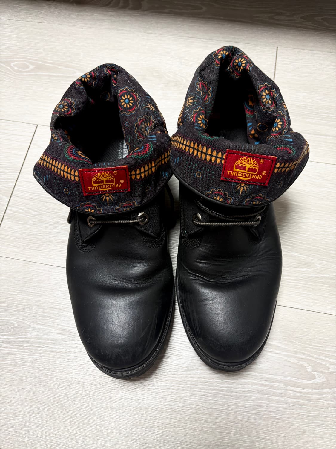 팀버랜드 롤탑 부츠 블랙 & 나바호 패턴 상품이미지1