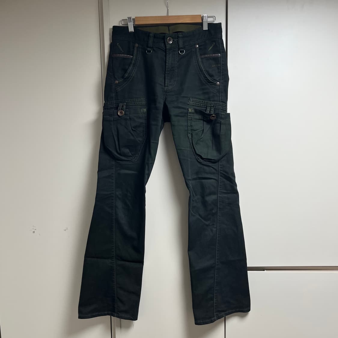 에드윈 입체카고 플레어팬츠 상품이미지2