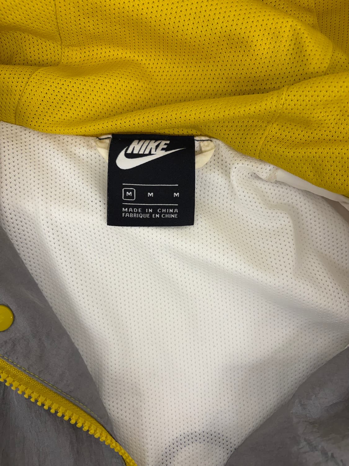 [M] 나이키 더블스우시 바람막이 옐로우 상품이미지3