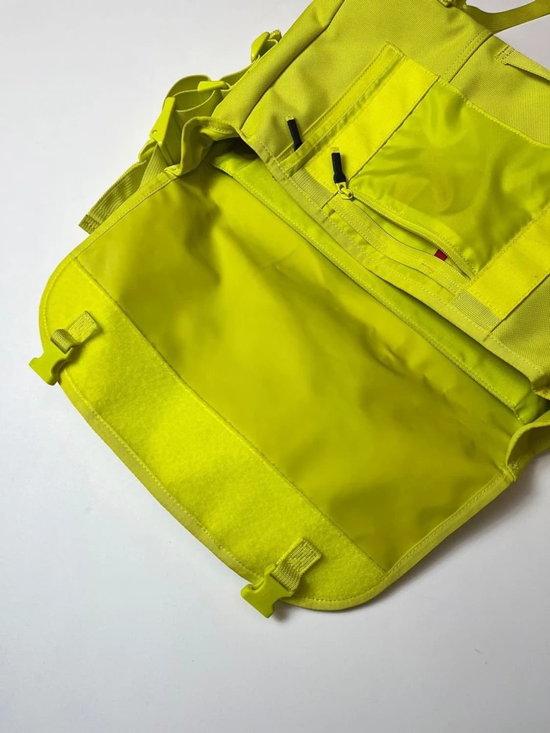 팀벅2 Timbuk2 클래식 헤리티지 메신저백 Q1359 상품이미지7