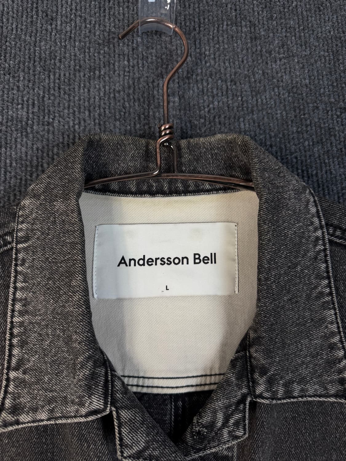 앤더슨벨 인사이드아웃 데님 트러커자켓 상품이미지4