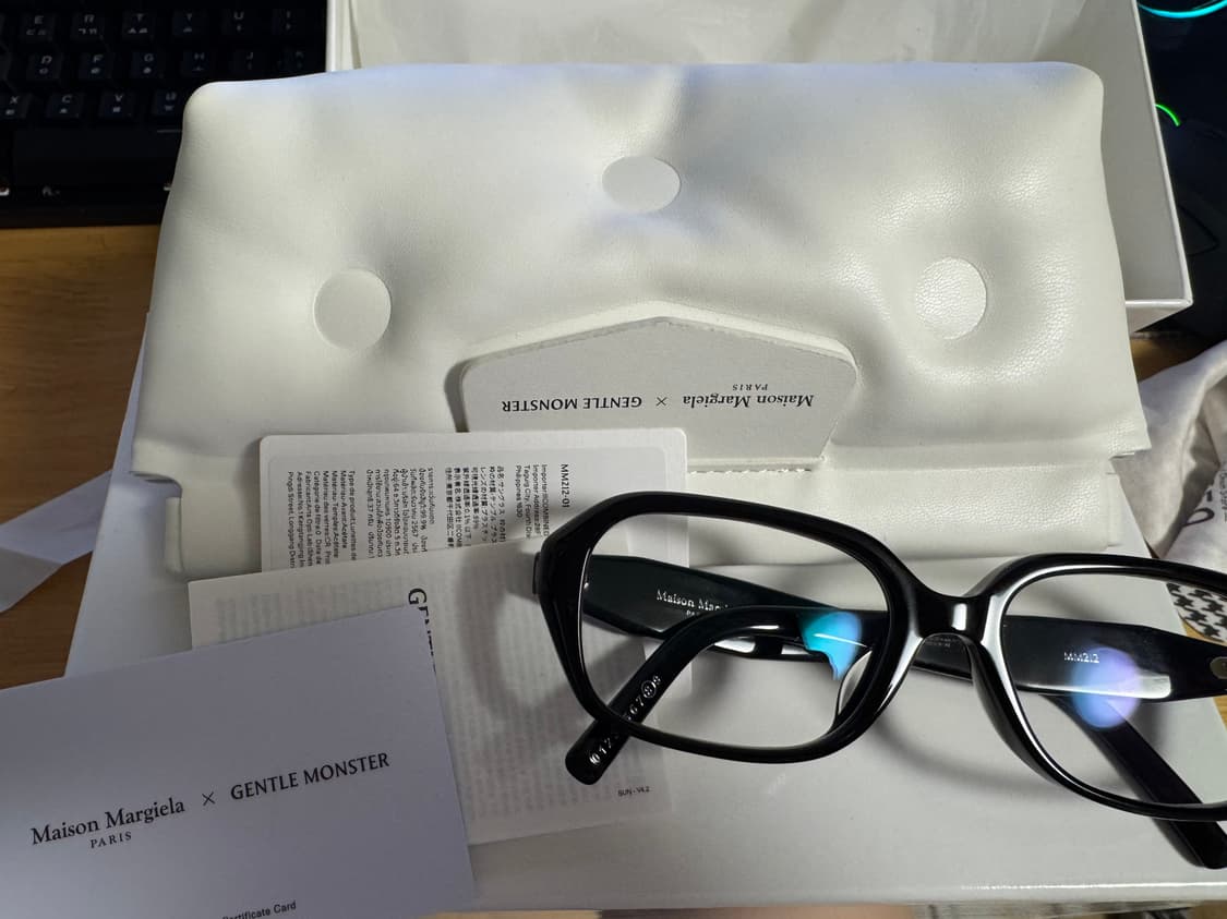 젠틀몬스터 마르지엘러 mm212 상품이미지1