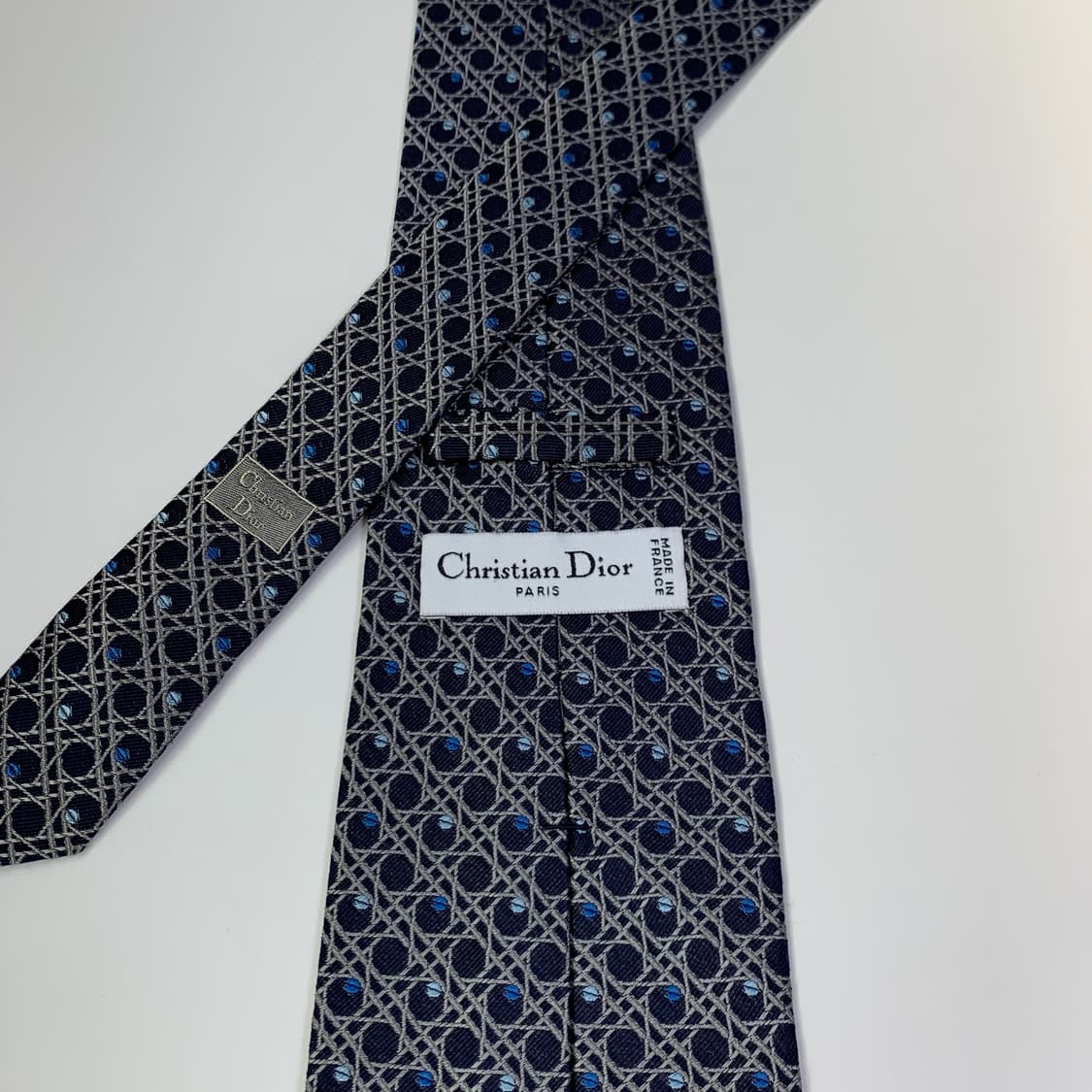크리스찬 디올(DIOR) 명품넥타이 A등급 클래식 정장룩 코디 상품이미지5