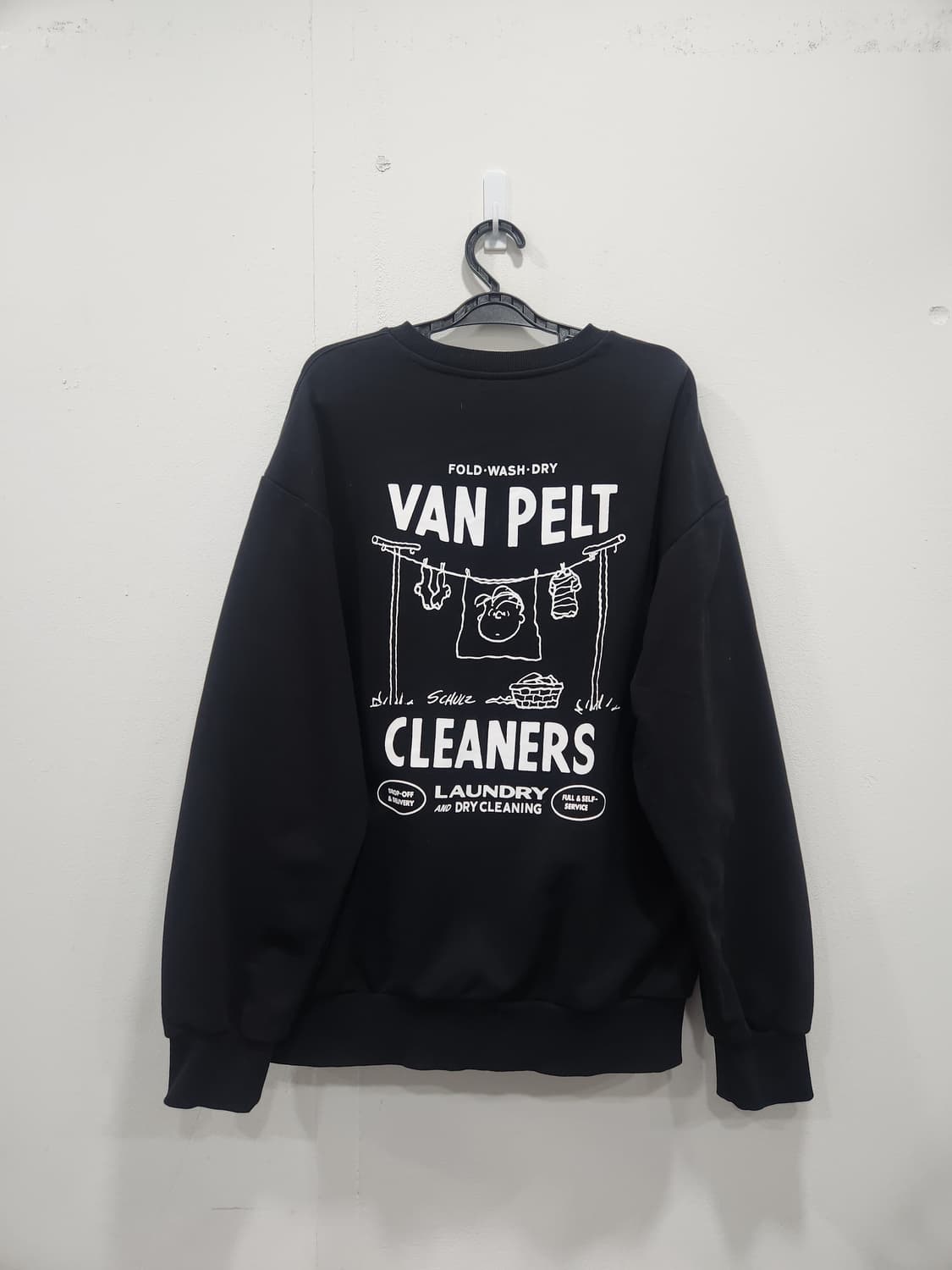 피너츠 스누피 X 프랭크스톤 콜라보 맨투맨 남성 95사이즈 상품이미지1