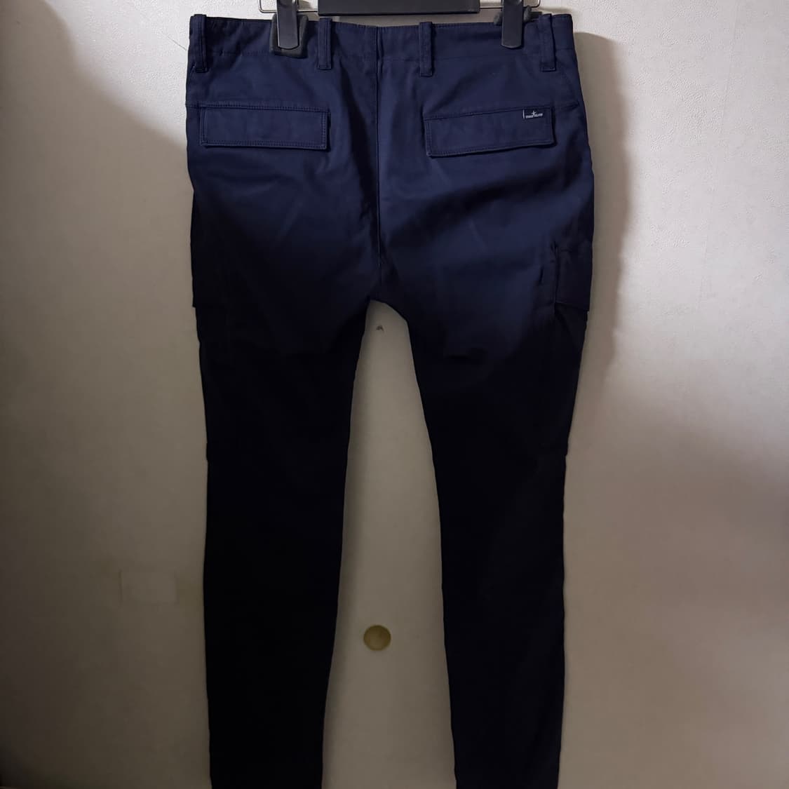 스톤아일랜드 남성 코튼 네이비 카고 팬츠 (남성 32-33정도) 상품이미지4