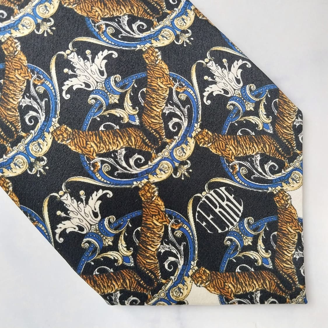 지안프랑코페레 실크 블랙 타이거 넥타이 9.5cm S~A+등급 K1835 상품이미지8
