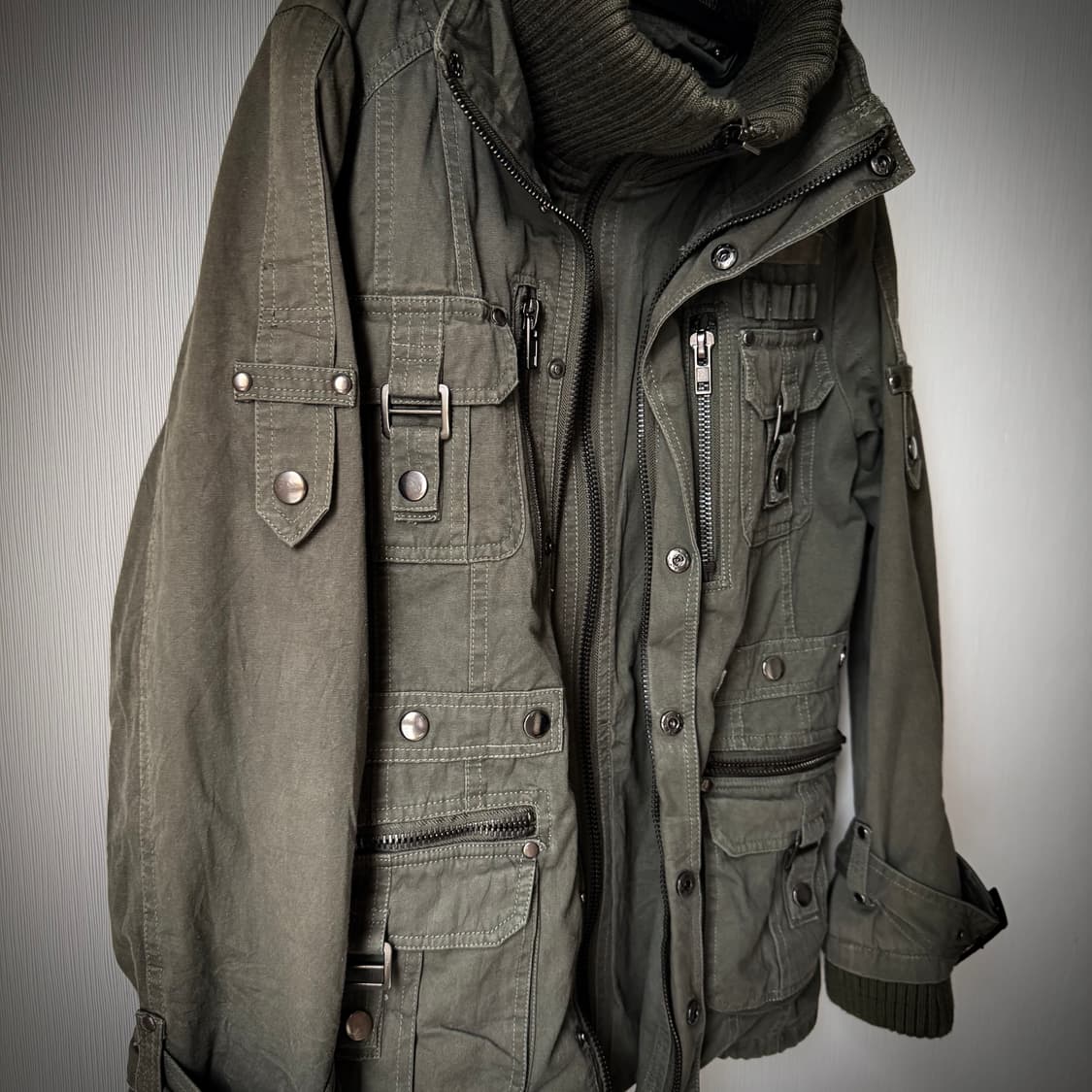 고스트오브할렘 투카라 하이넥 2way 스터드 버클 자켓 y2K 펑크 상품이미지5