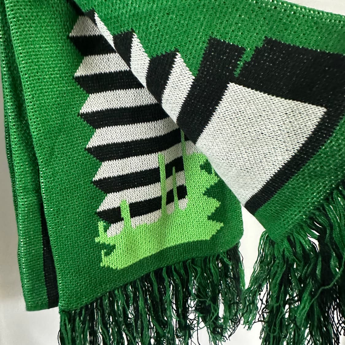 데우스 엑스 마키나 나이토 머플러 그린 상품이미지2