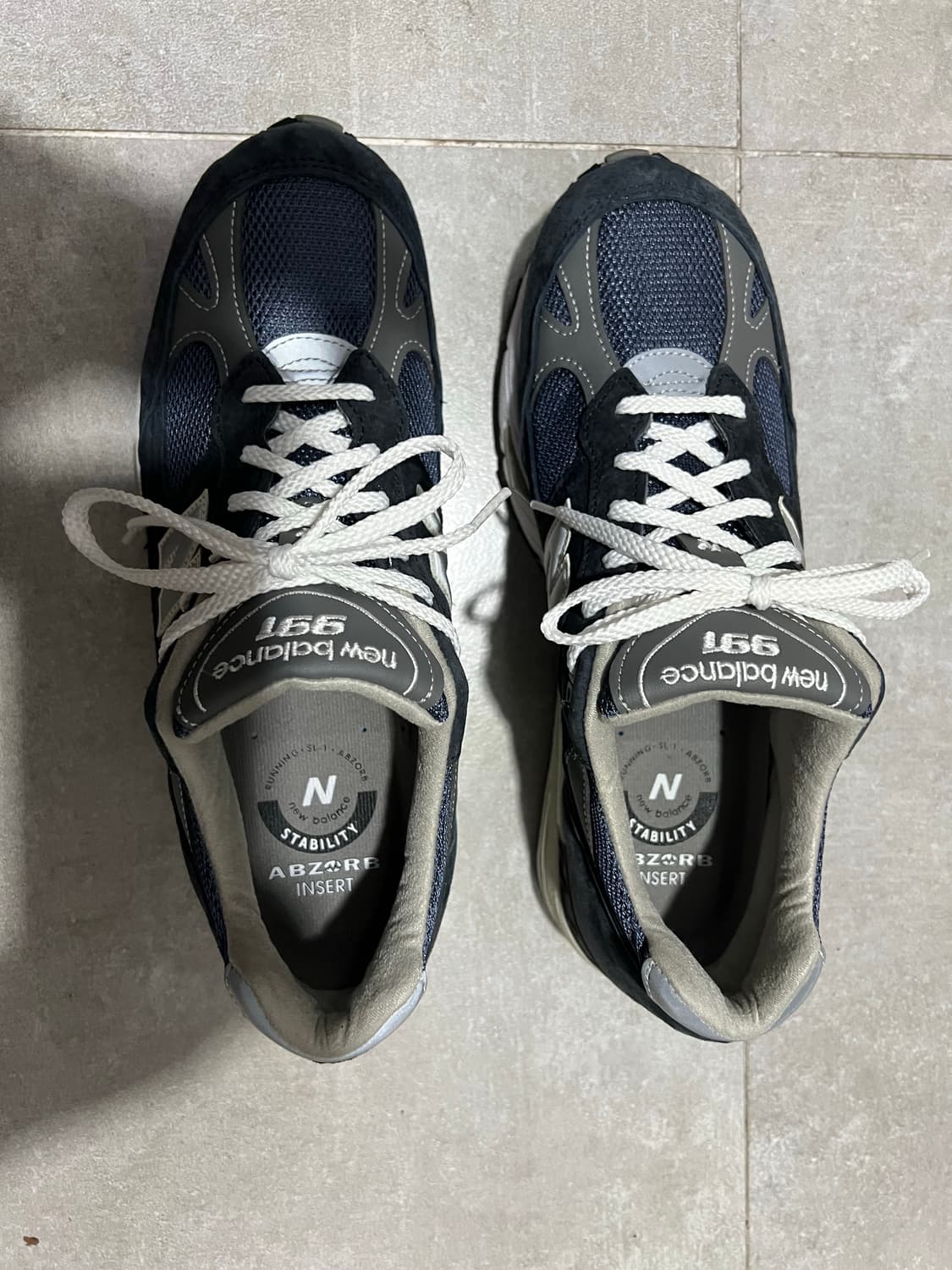 뉴발란스 991 네이비 발볼 2E 상품이미지2