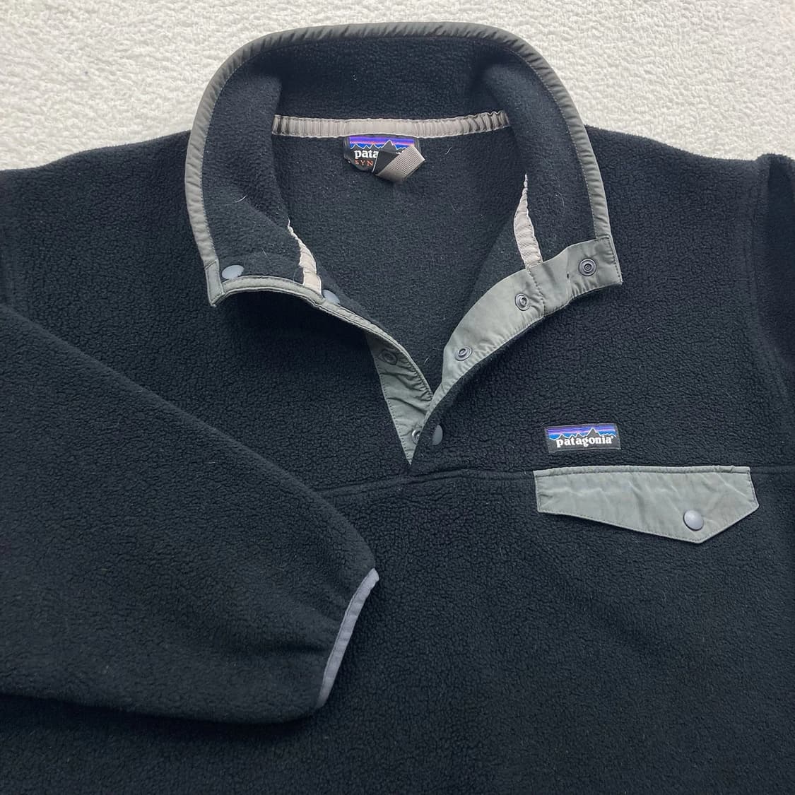 00s 파타고니아 신칠라 스냅-T 블랙/그레이 콜롬비아 상품이미지2