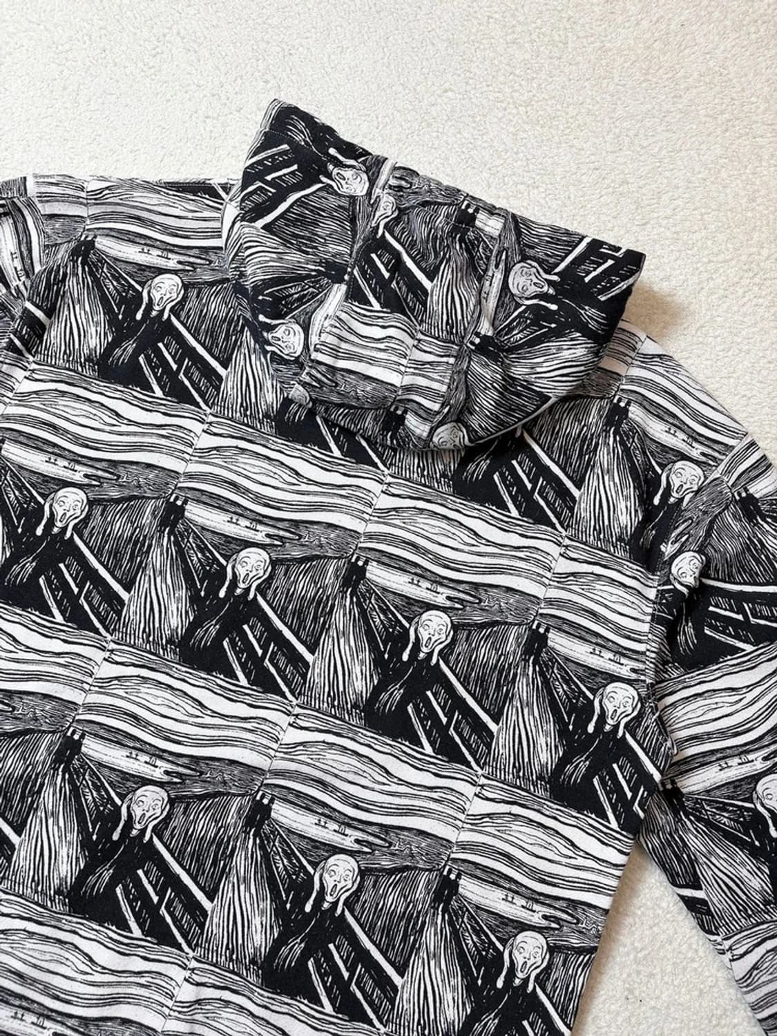 VANS x MoMA 에드바르트 뭉크 풀오버 후드티 PN6466    상품이미지7